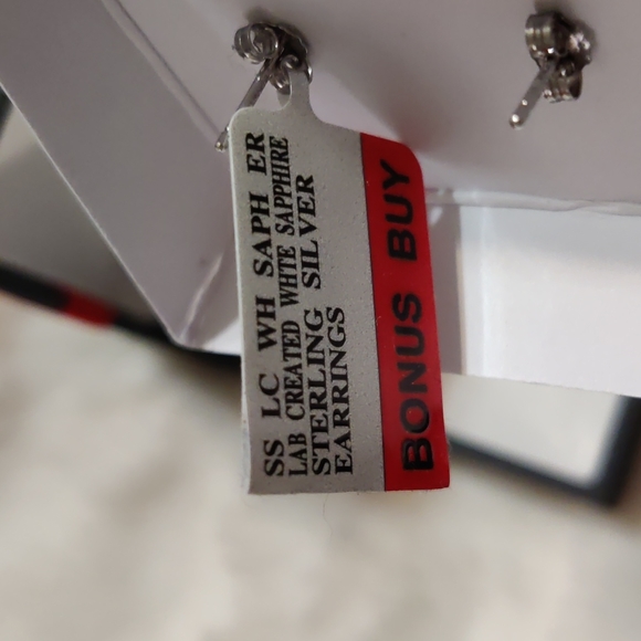 Earrings - Picture 2 of 2